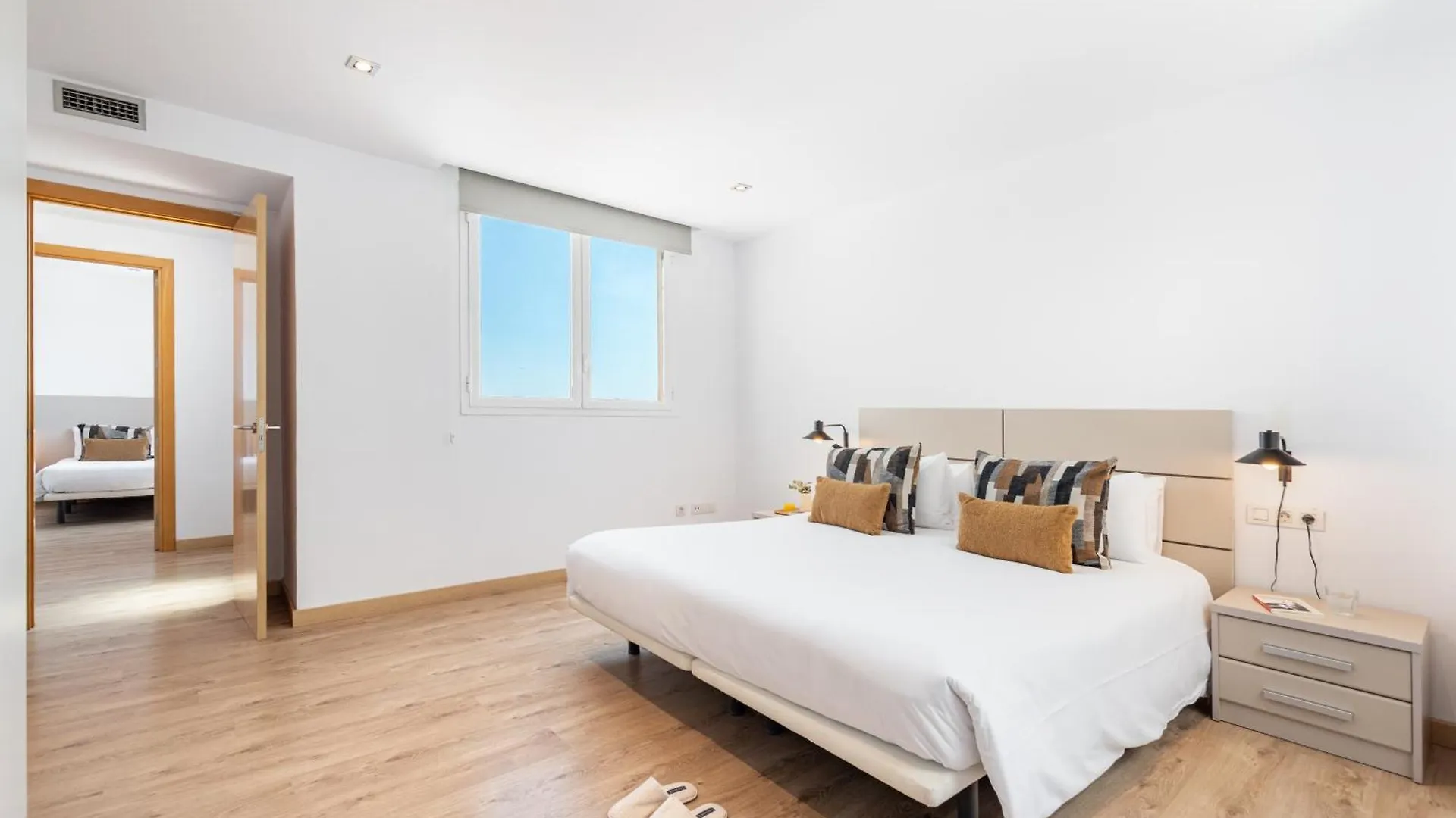 The Corner Apartments By Aspasios Barcelona 0*,  Spanien