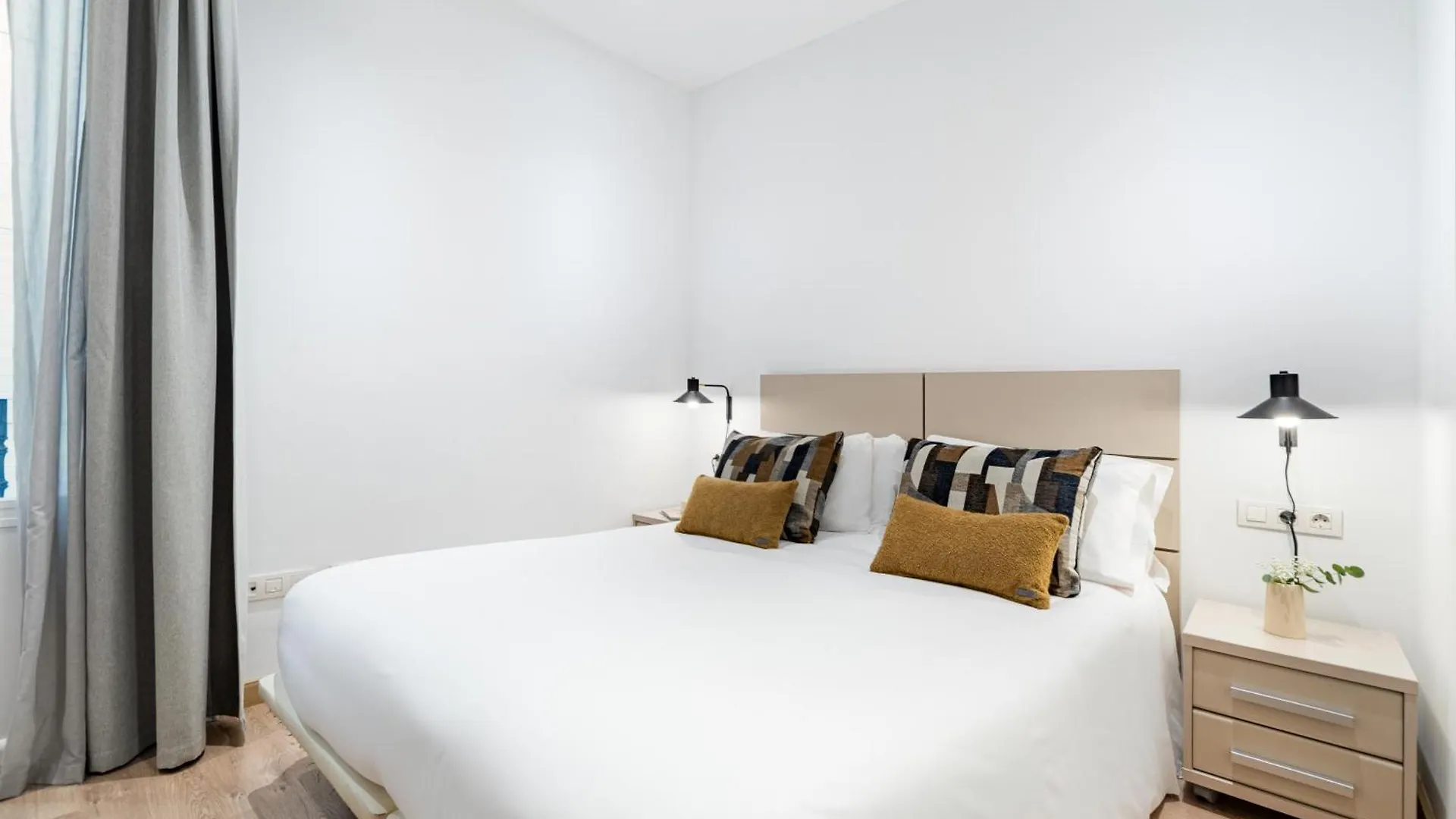 The Corner Apartments By Aspasios Barcelona 0*,