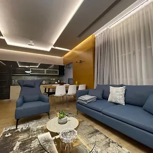 Lux Appartamento Tirana