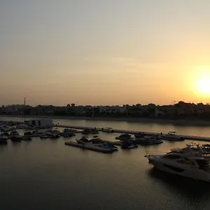 Yanjoon - Palm Jumeirah Marina , دبي الإمارات العربية المتحدة